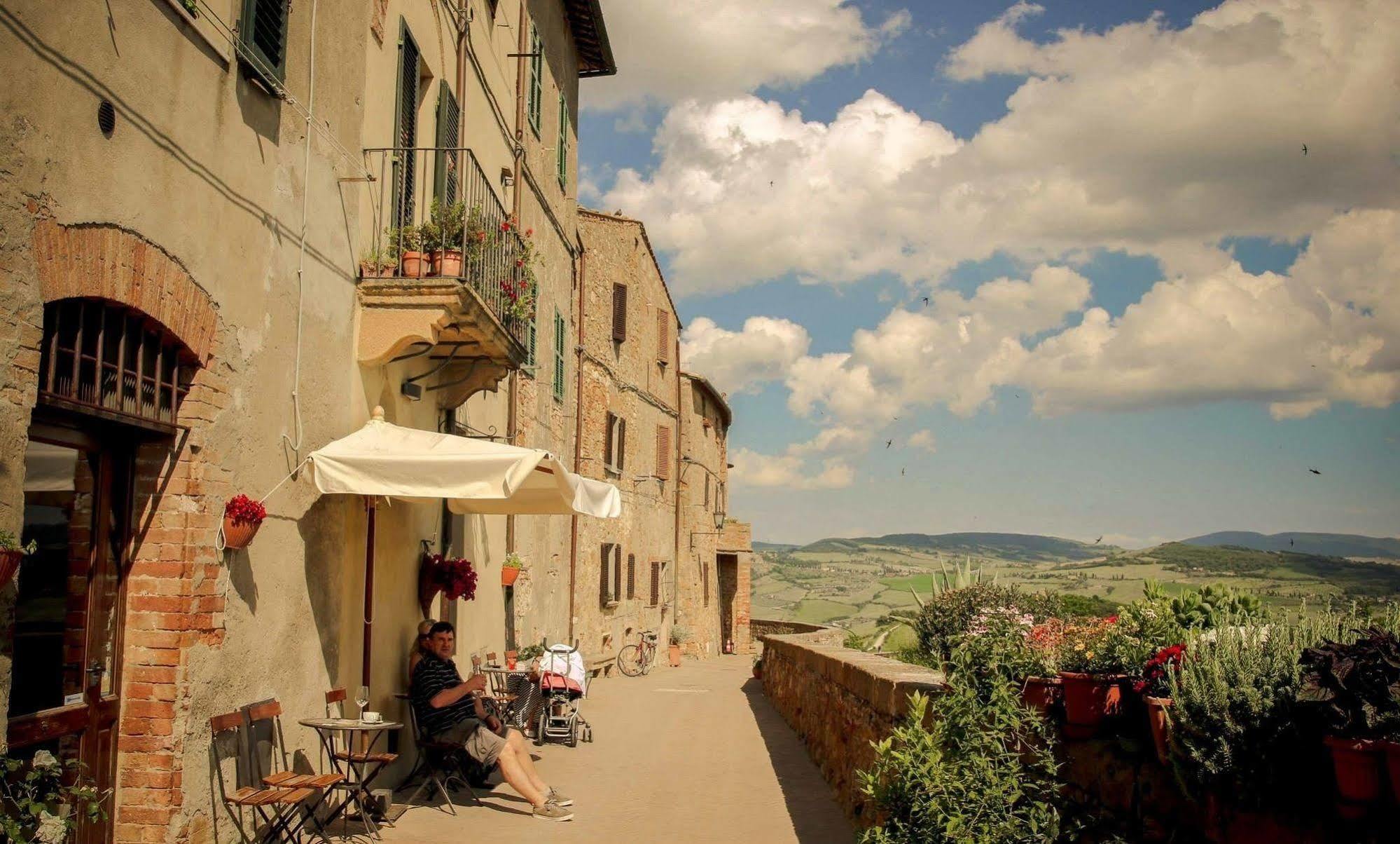 Camere Gozzante Pienza Exteriér fotografie
